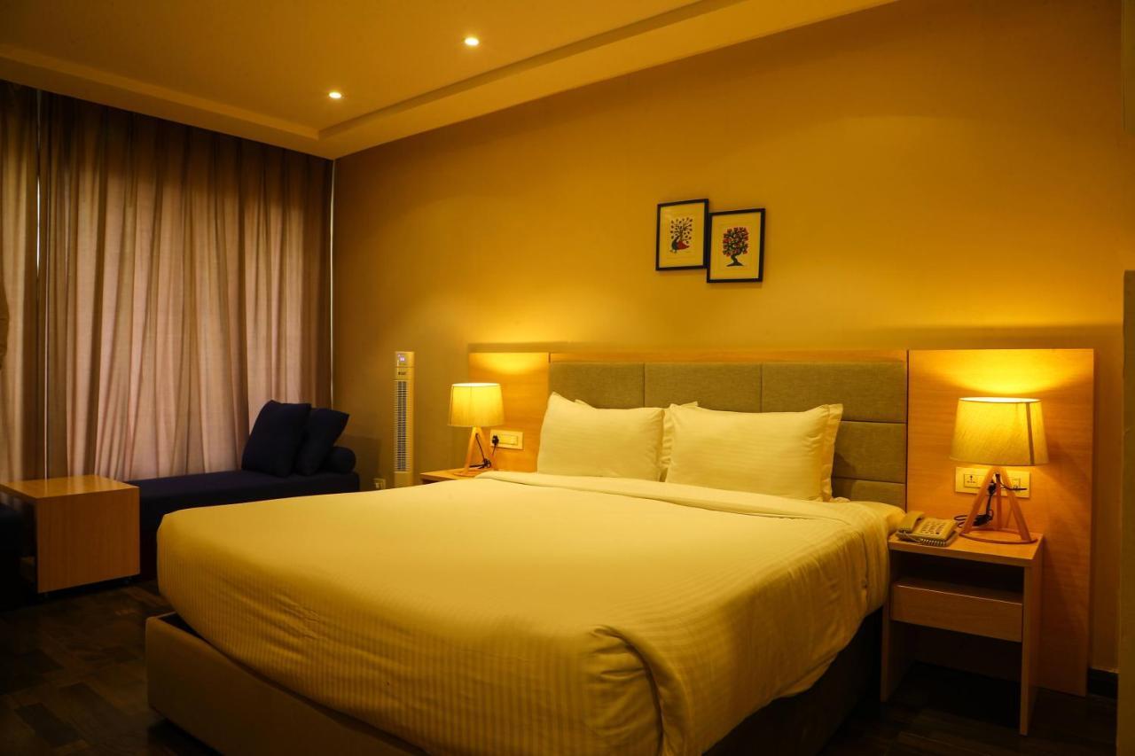 Bay View Hotel Vizag Visakhapatnam Ngoại thất bức ảnh