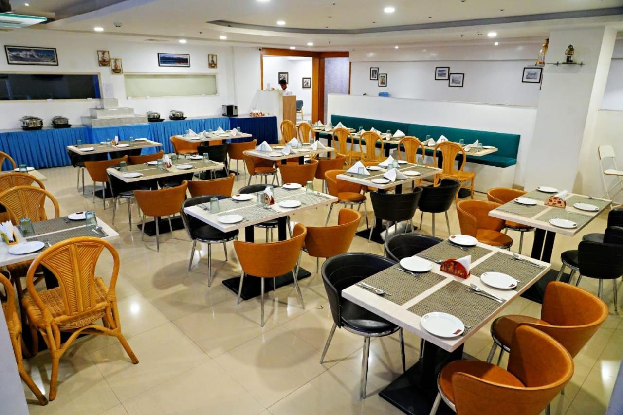 Bay View Hotel Vizag Visakhapatnam Ngoại thất bức ảnh