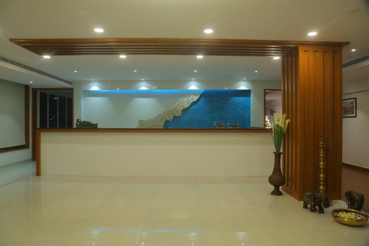 Bay View Hotel Vizag Visakhapatnam Ngoại thất bức ảnh