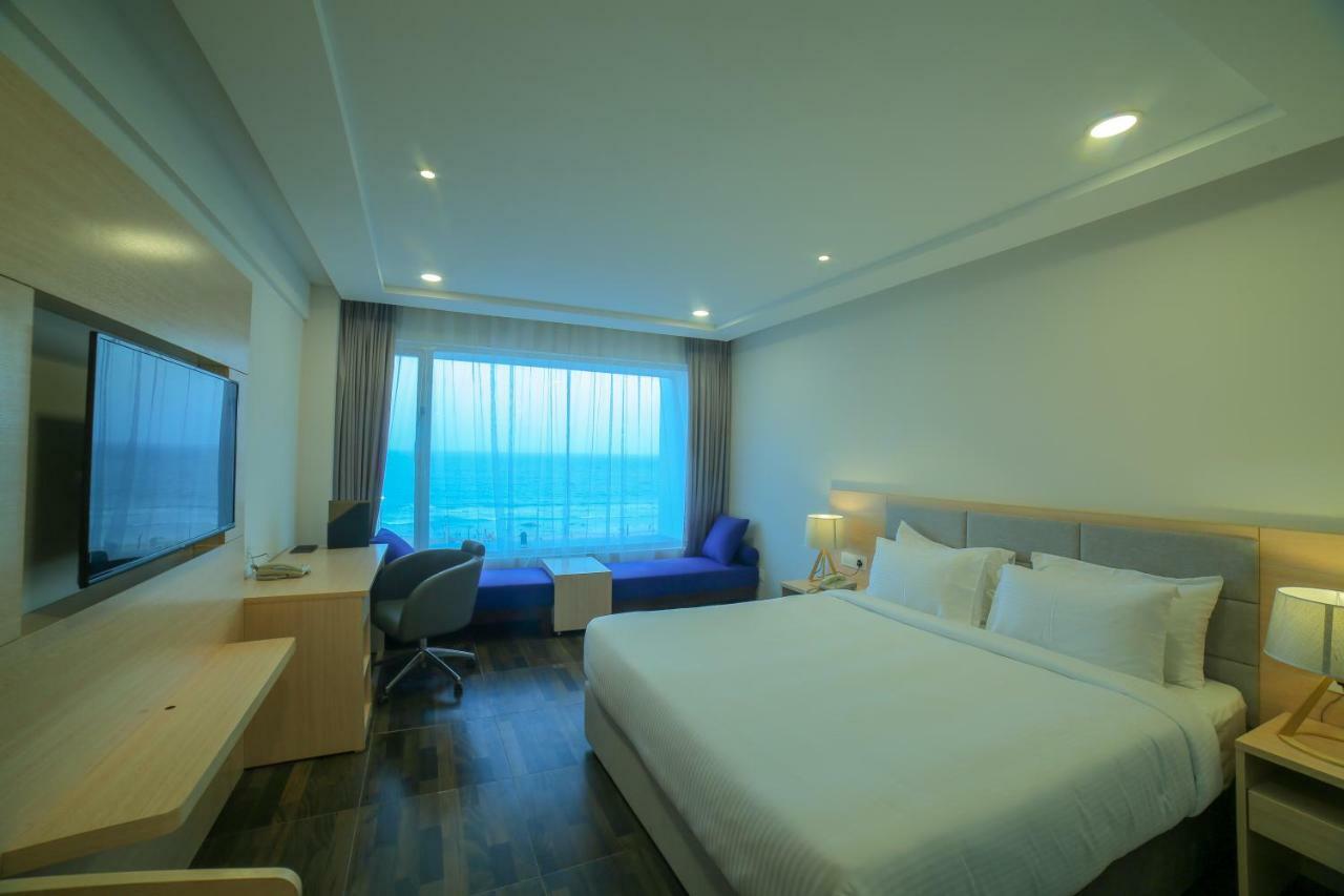 Bay View Hotel Vizag Visakhapatnam Ngoại thất bức ảnh