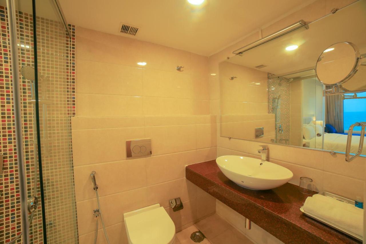 Bay View Hotel Vizag Visakhapatnam Ngoại thất bức ảnh